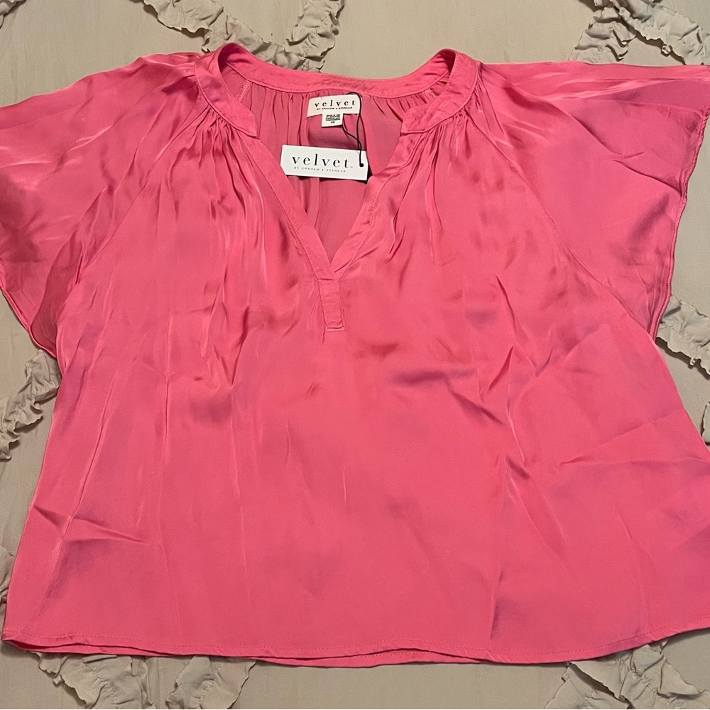 Velvet by Graham & Spencer Pink Flutter Sleeve Blouse NWT XS